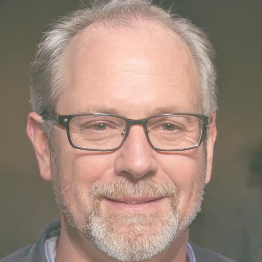 Finanzexperte Lennart Hohenstein