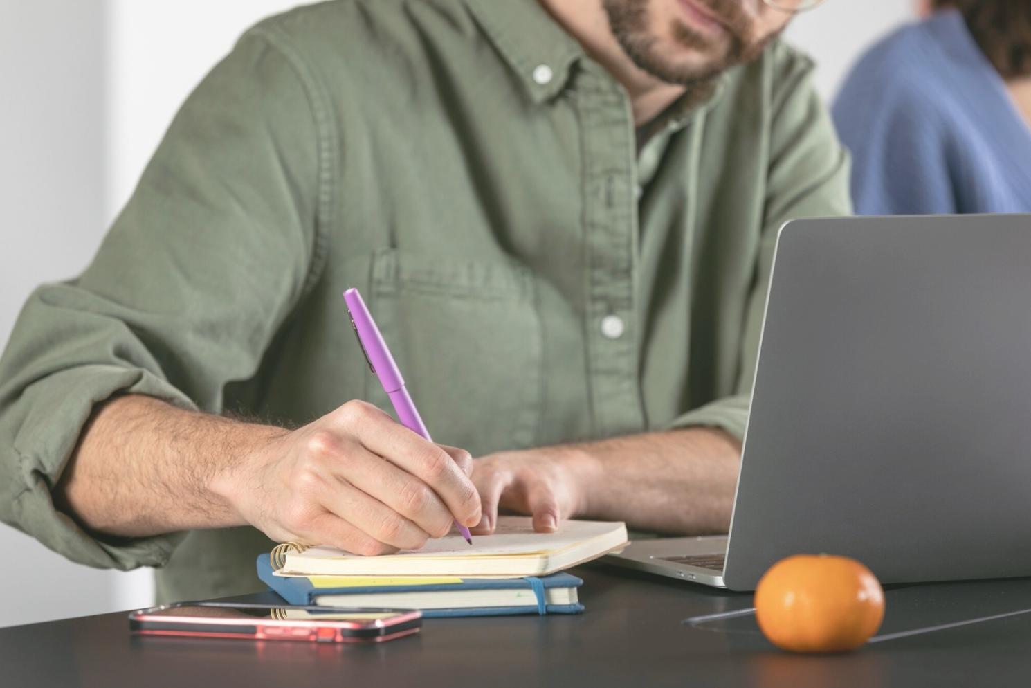 Finanzplanung am Arbeitsplatz